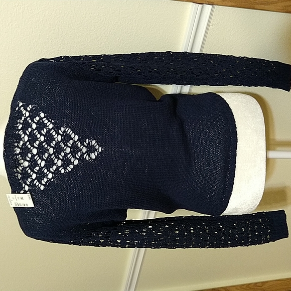 NWT Aeropostale Sweater Size M - Picture 3 of 11